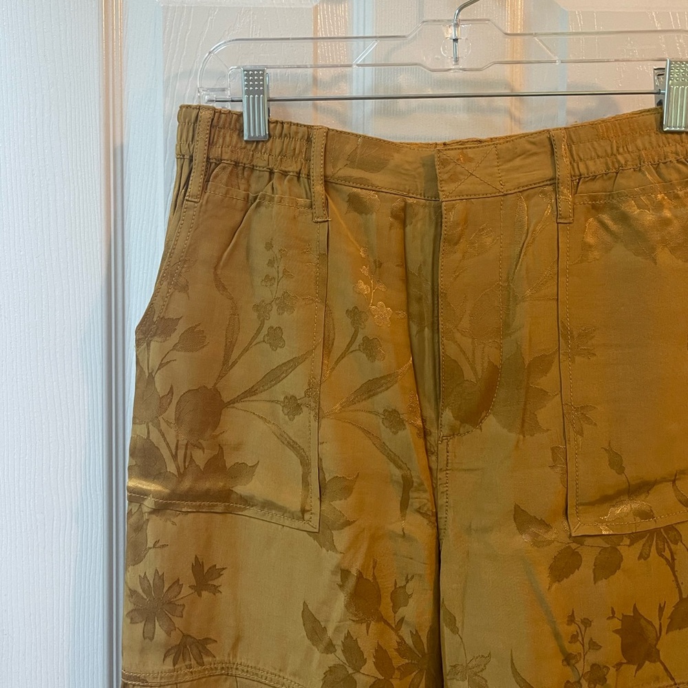 Anthropologie Floral Capri Pants